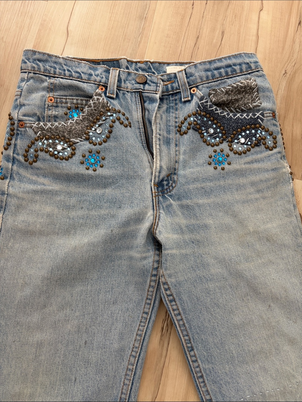 Levi's Light Blue Embellished Wide-Leg Jeans - Picture 2 of 9